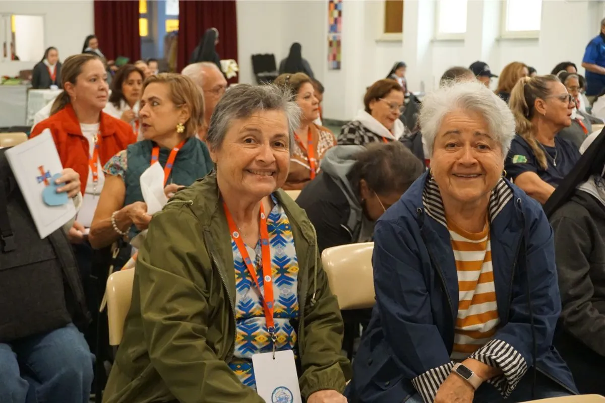 Misioneras Clarisas - Instituto de Misioneras Inesianas Consagradas