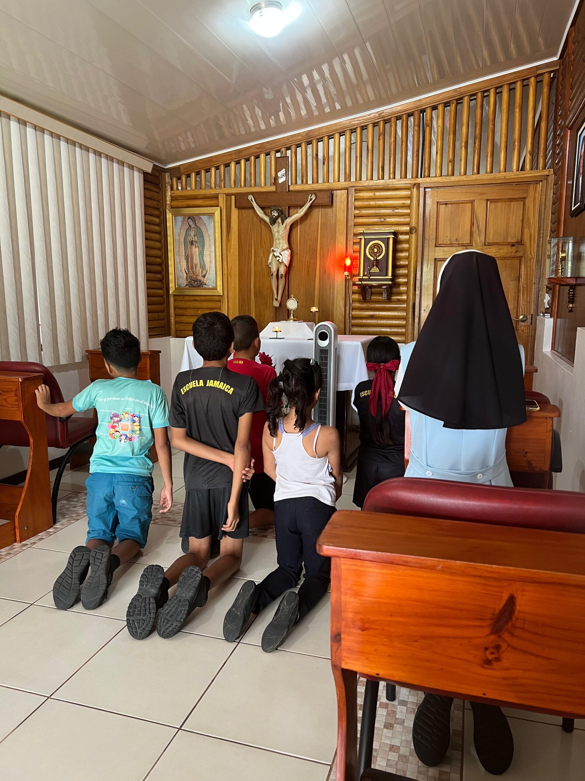 Misioneras Clarisas - Sede América Estados Unidos - SANTA ROSA